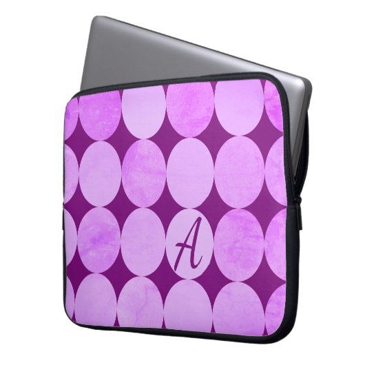 Violet, Lila Magenta und rosa Circles Monogramm Laptopschutzhülle (Vorderseite Links)