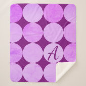 Violet, Lila Magenta und rosa Circles Monogramm Sherpadecke (Vorderseite)
