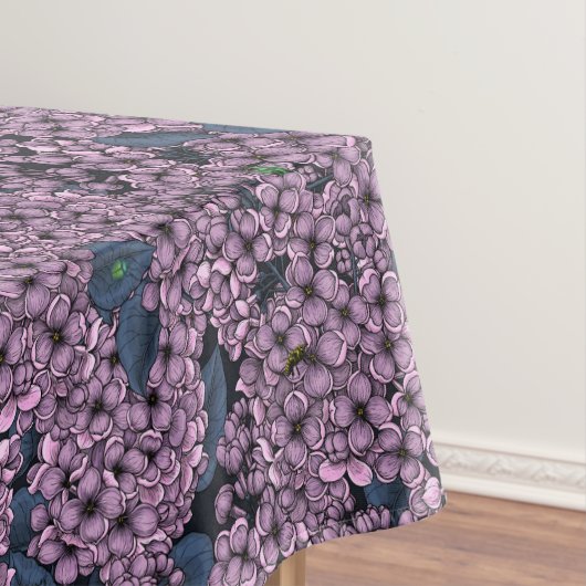 Violet Lilac Garden Tischdecke (Beispiel)