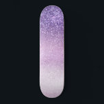Violet Lilac Pastel Lila Triple Glitzer Ombre Skateboard<br><div class="desc">Dieses mädchenhafte und schicke Design ist perfekt für das Mädchen. Es zeigt Imitate gedruckt funkelnd dreifach funkelnd Glitzer ombre Farbverlauf von violett lila, lila lila und pastellfarben lila. Es ist hübsch, modern, trendig und einzigartig. ***WICHTIGE HINWEIS FÜR DESIGN: Für individuelle Designanfragen, wie z.B. passende Produktanfragen, Farbänderungen, Platzierungsänderungen oder andere Änderungswünsche,...</div>