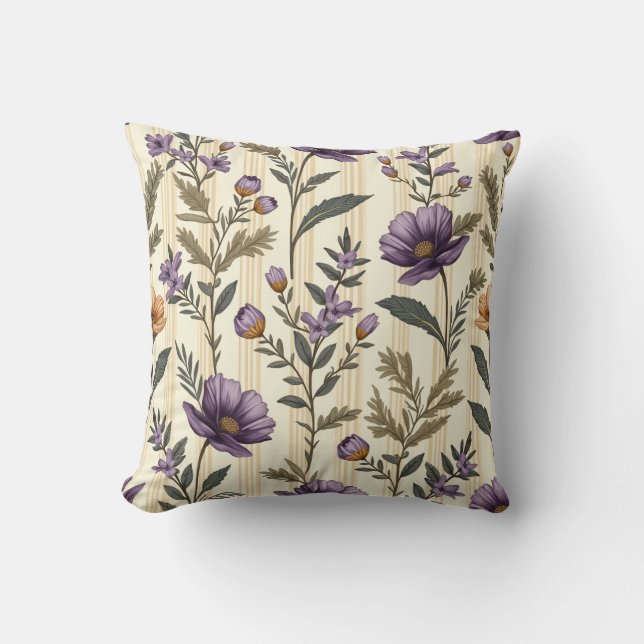 Violet Meadow Cushion Kissen (Vorderseite)