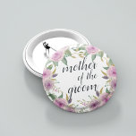 Violet & Sage Mother of the Groom Button<br><div class="desc">Identifizieren Sie die Hauptakteure in Ihrem Brautparty mit unseren eleganten,  süß-schicken Blumenknöpfen. Button zeigt rosa und violett lila Aquarellfarben-Blume und grüne Blätter,  wobei "Mutter des Bräutigams" in Kalligraphie-Skripten eingetragen ist.</div>