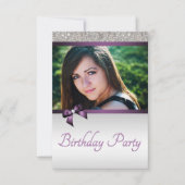 Violet & Silber Foto Überraschung Geburtstag Einladung (Vorderseite)