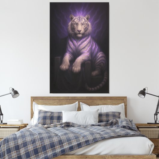 Violet Thunder Throne White Tiger – Sovereign Aura Leinwanddruck (Insitu (Schlafzimmer))