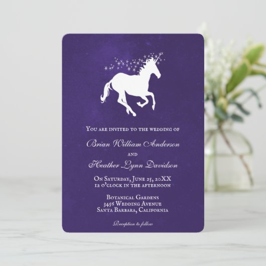 Violet Unicorn Einladung zur Hochzeit (Stehend Vorderseite)