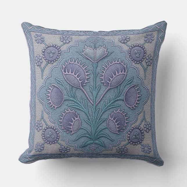Violet Venus FlyTrap Pillow Kissen (Vorderseite)