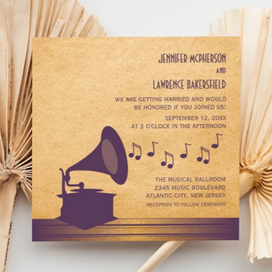 Violet Vintag Gramophone Wedite Einladung