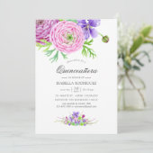 Violet Watercolor Floral Quinceañera Einladung (Stehend Vorderseite)