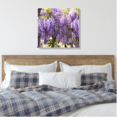 Violet Wisteria Blume Leinwanddruck (Insitu (Schlafzimmer))
