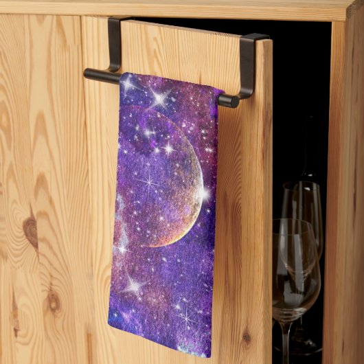Violetgalaxie Milchstraße mit Planet Geschirrtuch (Drittel gefaltet)