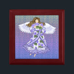 Violets Angel Erinnerungskiste<br><div class="desc">Violets Angel Schmuckkasten von ArtMuvz Illustration. Matching Engel T - Shirt, christliche Bekleidung, T - Shirt, Geschenke und Bekleidung. Engel-Geschenke sind eine nachdenkliche und sinnvolle Art, jemandem zu zeigen, den Sie interessieren. Engelgeschenke können religiös oder weltlich sein und für jedes Budget gefunden werden. Engelgeschenke sind eine Erinnerung, die wir alle...</div>
