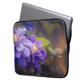Violett-Blume Laptopschutzhülle (Vorderseite Links)