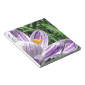 Violett-Frühlingscrocus Notizblock (angewinkelt)