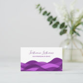 Violett lila abstrakte Wellen Kalligraphie Visitenkarte (Stehend Vorderseite)