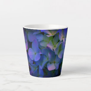 Violett lila-rosa-blaue Hydrangeas Blume Mama Milchtasse