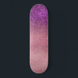 Violett Lila rosa Triple Glitzer Ombre Gradient Skateboard<br><div class="desc">Dieses elegante, glamouröse und schicke Print ist perfekt für das trendige und stilvolle Girly Girl. Es verfügt über ein Imitat gedruckt funkelnd violett lila Glitzer in Rose rosa in rot rosa Farbverlauf ombre. Es ist modern, hübsch, mädchenhaft, einzigartig und cool. ***WICHTIGE HINWEIS FÜR DESIGN: Für individuelle Designanfragen, wie z.B. passende...</div>