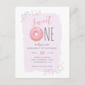 Violett | Pink Doughnut Sprinkle Sweet 1st Birthda Einladungspostkarte (Vorderseite)