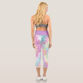 Violett Rosa blaue Gefärbte Krawatte Abstrakter Sw Capri Leggings (Rückseite)