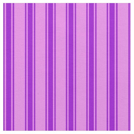 Violett und dunkles Violetmuster Stoff (Nahaufnahme)
