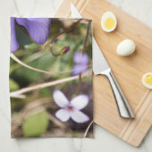 Violett von Vögeln mit Blüten Küchentuch (Viertel Falte)