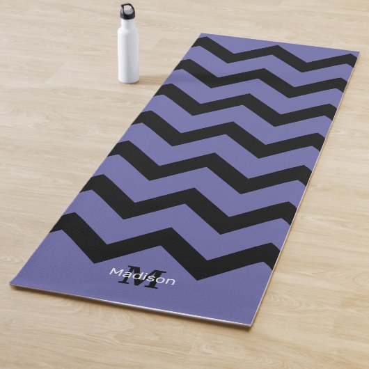 violett Zickzack Monogramm Yogamatte (Beispiel)
