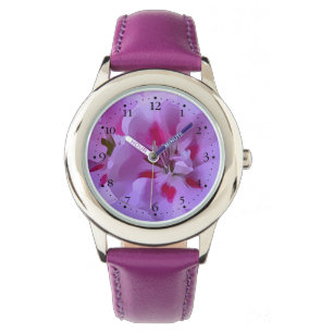 Violette abstrakte Hibiskusblume in Rosa Armbanduhr