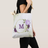 violette blühende grüne Blätter Tasche (Von Nahem)