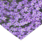 Violette Blume Tablettenfilm Violette Tischdecke (Schrägansicht)