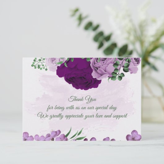 Violette Blumen Grüne Hochzeit Dankeskarte (Stehend Vorderseite)