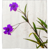 Violette Blumen in der Brise Duschvorhang (Vorderseite)