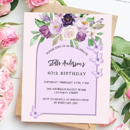 Violette Blumen Schmetterlinge frühes Budget Gebur