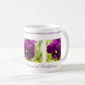 Violette Blumen-Tasse Kaffeetasse (VorderseiteRechts)