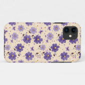 Violette Blumen und Schmetterlinge Case-Mate iPhone Hülle (Rückseite (Horizontal))