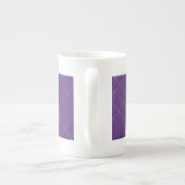 Violette Buchstabe-Monogramm-Knochen-China-Tasse Porzellantasse (Rückseite)