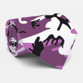 Violette Camouflage Krawatte (Gerollt)