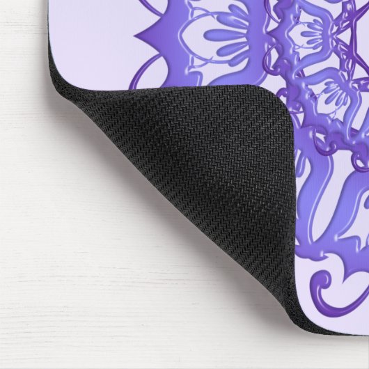 Violette mit BlumenMandala. Monogramm Mousepad (Ecke)