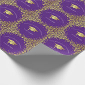 Violette und goldene Abschlussfeier Geschenkpapier (Ecke)