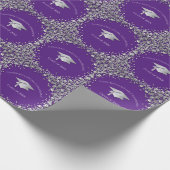 Violette und silberne Abschlussfeier Geschenkpapier (Ecke)