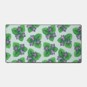 Violetten auf blauem Meerglas Schreibtischunterlage (Vorderseite)