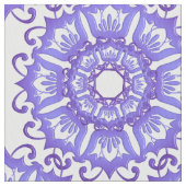 Violetter Mit Blumenmandala. Stoff (Nahaufnahme)