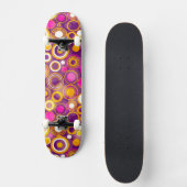 Violettes Tupfen-Muster Skateboard (Vorderseite)