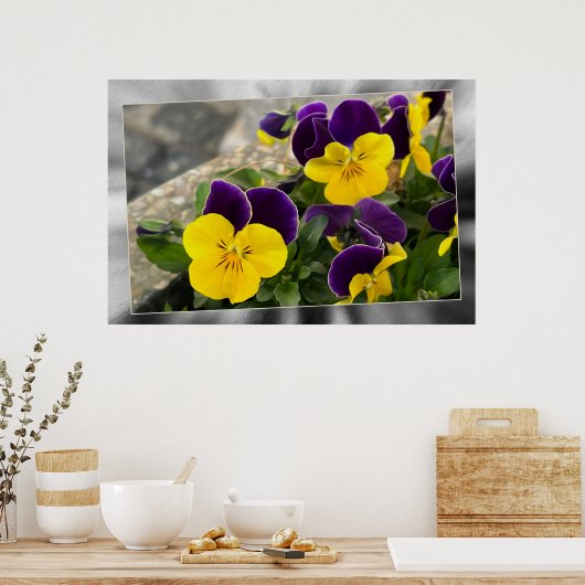 Violettgelbe Stiefmütterchen Poster (Küche)