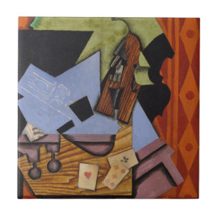 Violine und Spielkarten auf einer Tabelle Fliese