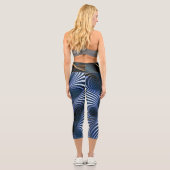 VioraFlex – Modern High-Waist Capris for Her (Rückseite)