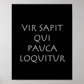 Vir sapit qui pauca loquitur poster (Vorne)