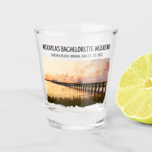 Virginia Beach, VA Bachelorette Weekend Shot Glass Schnapsglas (Vorderseite)
