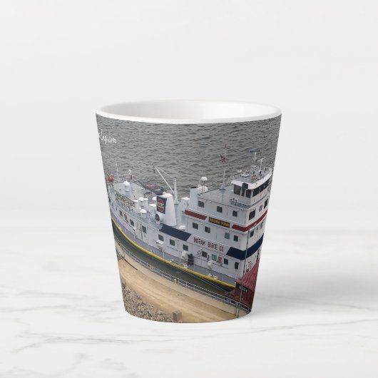 Virginia Ingram Latte Tasse (Vorderseite)
