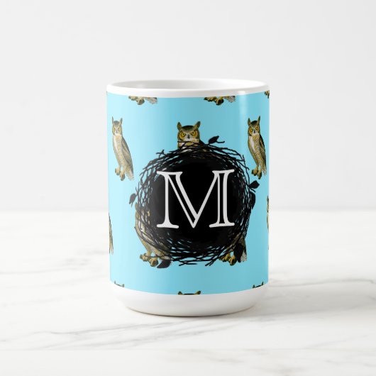 Virginia-Uhu-blaues Muster-Monogramm Kaffeetasse (Mittel)