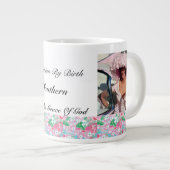 Virginia von Geburt, südlich von der Gnade Gottes Jumbo-Tasse (Vorderseite Rechts)