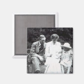 Virginia Woolf mit Clive und Julian Bell, 1910 Magnet (Vorderseite/Rückseite)